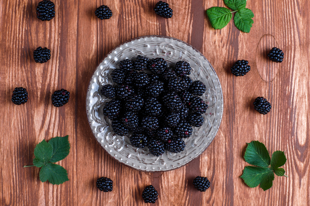 tasty-ripe-sweet-healthy-blackberry